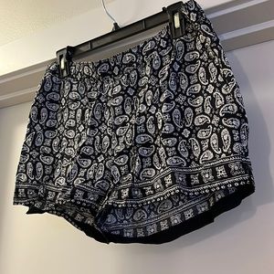 Madewell printed shorts